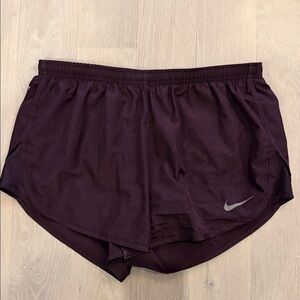 Nike Women's DRI FIT Running Shorts, EUC, M